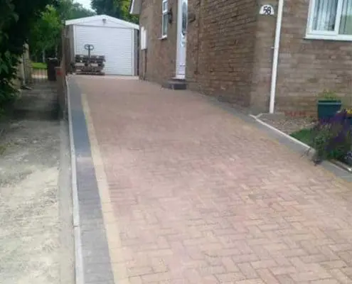 PavedDriveWay R lugg Gloucestershire paved driveway
